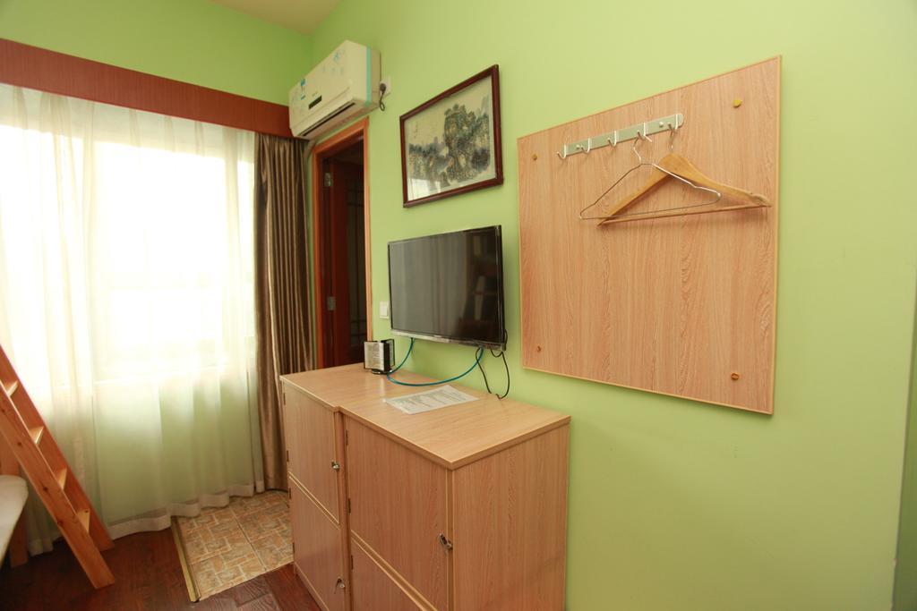 Zhengfu Caotang Decent Inn Chengdu Room photo