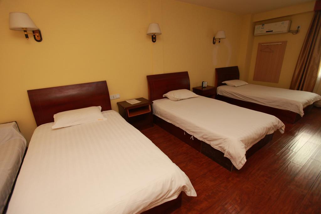 Zhengfu Caotang Decent Inn Chengdu Exterior photo