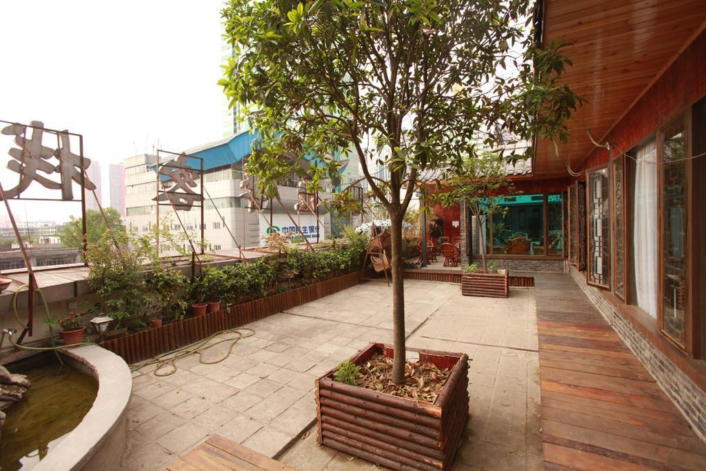 Zhengfu Caotang Decent Inn Chengdu Exterior photo