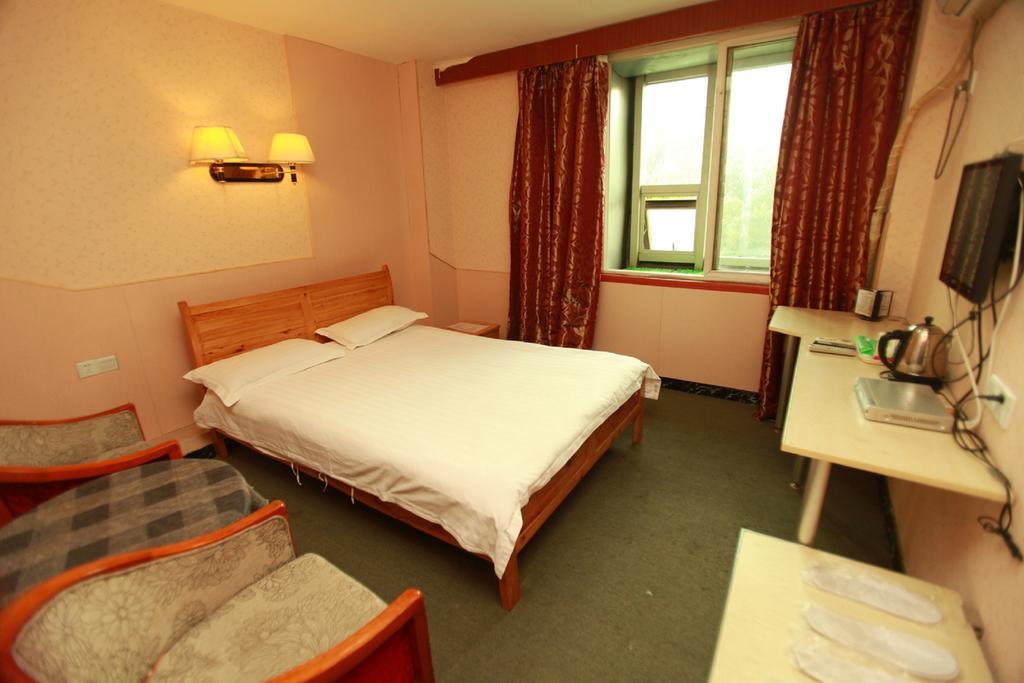 Zhengfu Caotang Decent Inn Chengdu Exterior photo